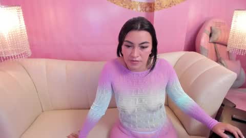 Snapshot of madelinekox chatting on 09-08-25, 08:30 MadeliNekox online show from 09-08-25, 08:30