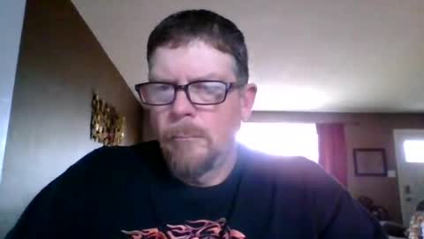 Madhatter72 online show from 10-30-25, 03:57