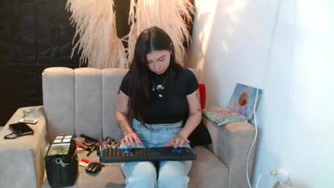 madison407843 online show from 04-16-26, 02:18