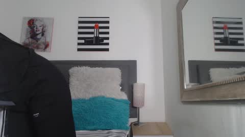 madison__love_ online show from 09-30-25, 07:30