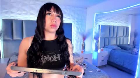 Snapshot of madison_darkk chatting on 09-29-25, 11:37 MADISON online show from 09-29-25, 11:37