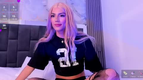 madison_ferrer_ online show from 04-19-26, 04:12