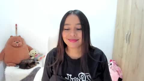 Snapshot of madison_montes chatting on 03-20-26, 03:39 madison montes online show from 03-20-26, 03:39