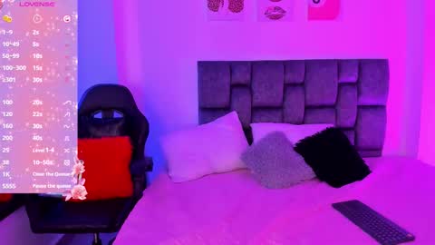 Snapshot of madison_rosee1 chatting on 03-11-26, 11:27 Madison Rosee online show from 03-11-26, 11:27