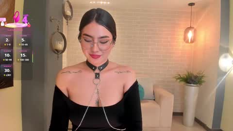 Snapshot of madisoncollinsx chatting on 03-04-25, 09:22 Maddi Collins online show from 03-04-25, 09:22