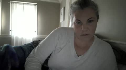 Snapshot of madisonfelicia chatting on 09-29-25, 12:32 Madison online show from 09-29-25, 12:32