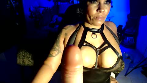 Snapshot of madisonjayde77 chatting on 10-05-25, 04:44 MadisonJayde online show from 10-05-25, 04:44