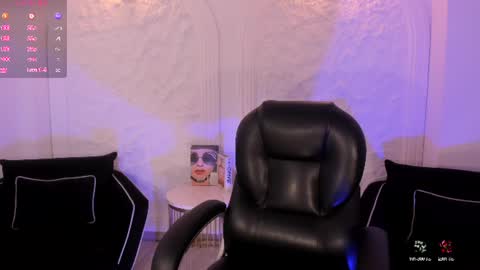 Madison Kane online show from 07-25-26, 11:30