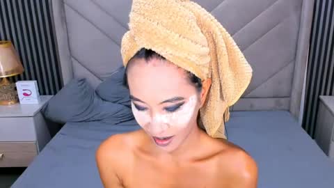Snapshot of madisonsilva chatting on 07-26-26, 07:59 Madison Silva online show from 07-26-26, 07:59