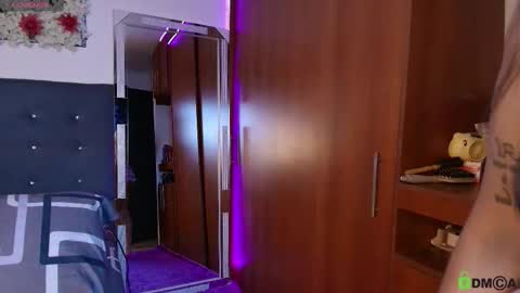 Snapshot of madisonwalkeeer chatting on 11-28-25, 12:46 madisonwalkeeer online show from 11-28-25, 12:46