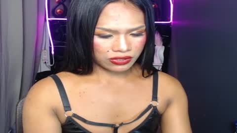 Snapshot of madisonwill_ chatting on 04-08-26, 05:57 MADISONWILL online show from 04-08-26, 05:57