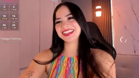 Snapshot of madisson_foxxx_ chatting on 07-11-26, 07:05 Madi Fox online show from 07-11-26, 07:05