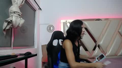 madisson_jones18 online show from 04-01-26, 12:06