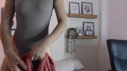    online show from 04-18-26, 06:56