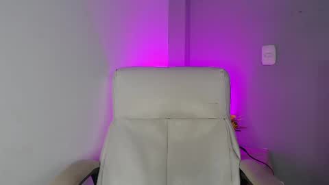    online show from 07-11-26, 06:54