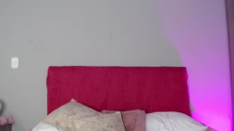    online show from 07-15-26, 07:08