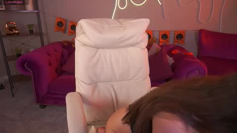 madissonsoft online show from 10-30-25, 02:40