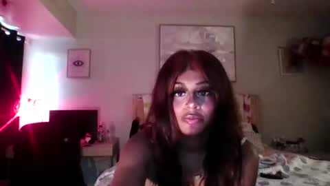 Snapshot of madluvvtho chatting on 07-12-26, 11:51 madluvvtho online show from 07-12-26, 11:51