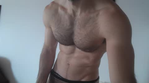 Snapshot of madmax20x chatting on 01-19-25, 10:39 madmax20x online show from 01-19-25, 10:39