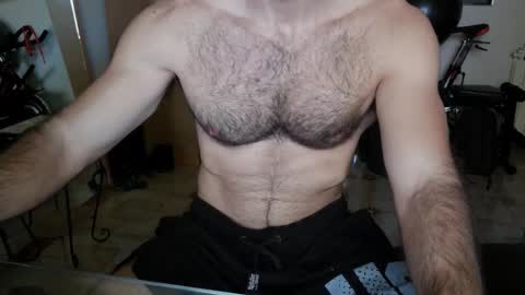 Snapshot of madmax20x chatting on 09-17-25, 11:23 madmax20x online show from 09-17-25, 11:23