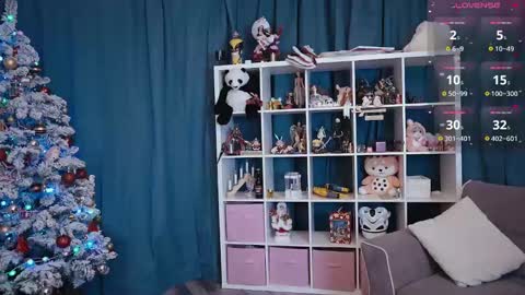 Snapshot of madnessalise chatting on 12-18-24, 03:11 Alice online show from 12-18-24, 03:11