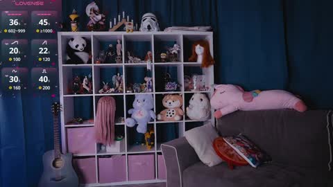 Snapshot of madnessalise chatting on 02-01-25, 03:18 Alice online show from 02-01-25, 03:18