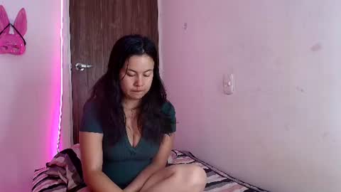 Snapshot of mady_gh chatting on 07-25-26, 03:48 mady online show from 07-25-26, 03:48