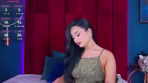 MadyLuxx online show from 06-12-26, 06:51