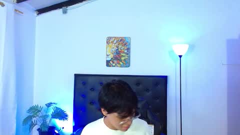 Snapshot of maegor18 chatting on 02-03-26, 08:58 Maik online show from 02-03-26, 08:58