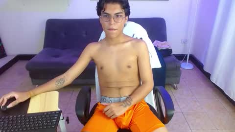 Snapshot of maegor18 chatting on 02-27-26, 09:37 Maik online show from 02-27-26, 09:37