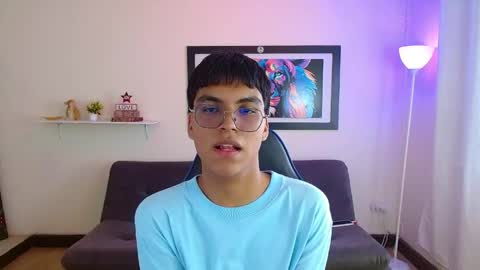 Snapshot of maegor18 chatting on 05-24-26, 02:44 Maik online show from 05-24-26, 02:44