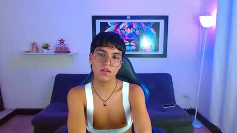 Snapshot of maegor18 chatting on 06-13-26, 09:35 Maik online show from 06-13-26, 09:35