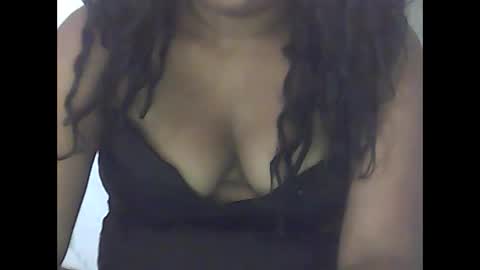 MaelahLove online show from 04-08-26, 08:36