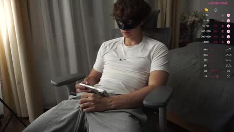 Mike XMaestro 3369 online show from 02-04-26, 09:20