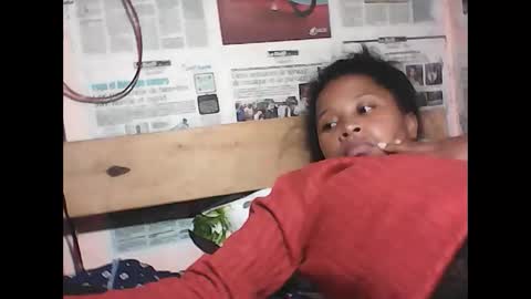 Snapshot of maevafanella chatting on 03-07-26, 08:17 maevafanella online show from 03-07-26, 08:17