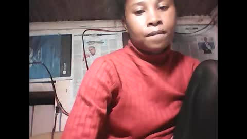 Snapshot of maevafanella chatting on 03-08-26, 08:01 maevafanella online show from 03-08-26, 08:01