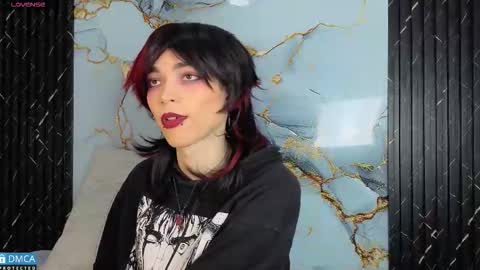 maevekuro online show from 10-17-25, 03:20