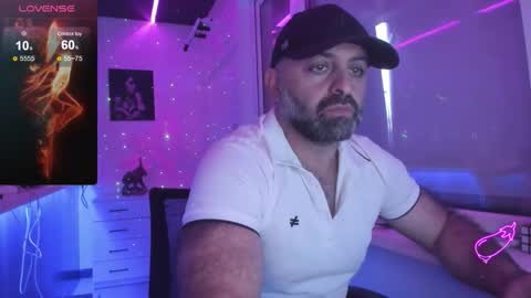 Magabear online show from 11-25-25, 10:26