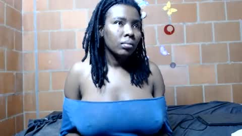 Snapshot of magaharper1 chatting on 07-17-26, 01:01 magaharper1 online show from 07-17-26, 01:01