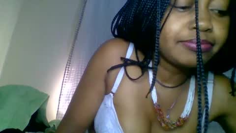 Snapshot of magdalinemus chatting on 09-08-25, 02:27 magdalinemus online show from 09-08-25, 02:27
