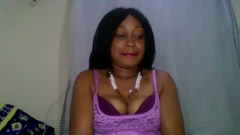 Snapshot of magdalinemus chatting on 09-25-25, 06:00 magdalinemus online show from 09-25-25, 06:00