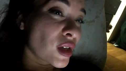 magggg658318 online show from 12-25-24, 02:23