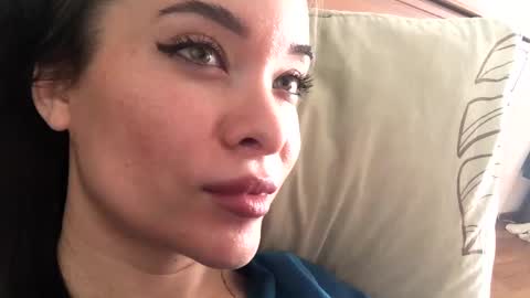 magggg658318 online show from 01-01-25, 11:27