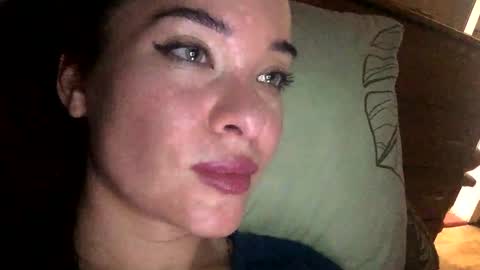 magggg658318 online show from 01-01-25, 02:42