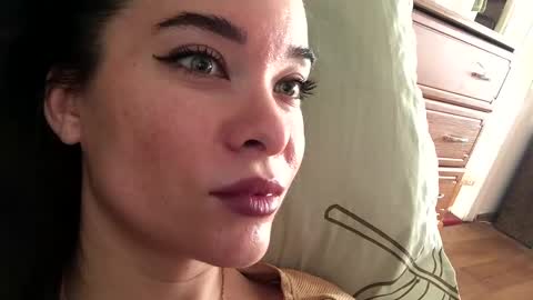 magggg658318 online show from 01-04-25, 11:43