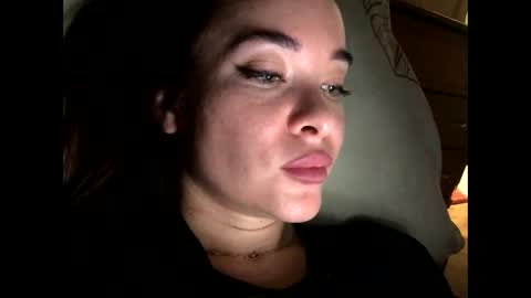 magggg658318 online show from 01-12-25, 02:09