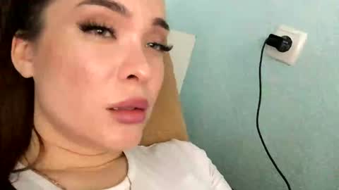 magggg658318 online show from 06-16-26, 03:14