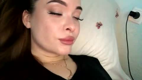 magggg658318 online show from 06-28-26, 01:50