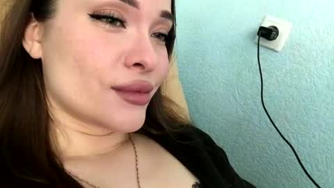 magggg658318 online show from 07-15-26, 11:48