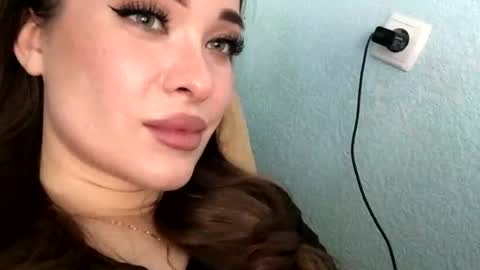 magggg658318 online show from 07-22-26, 01:25